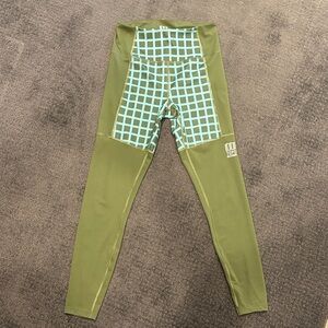 Topo Designs Leggings